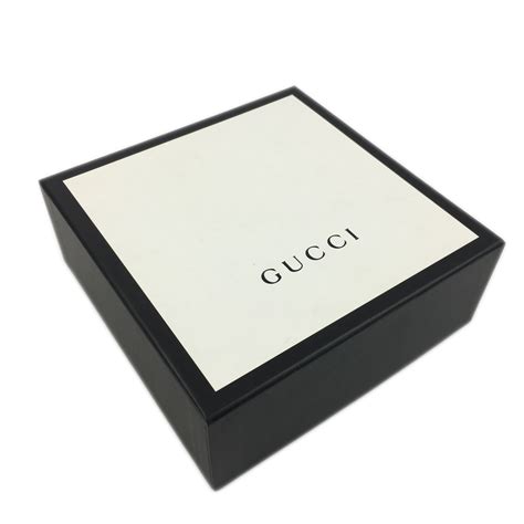 pink gucci box